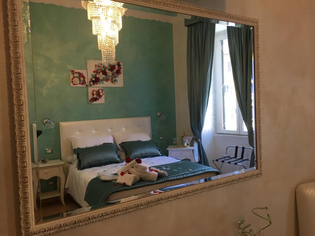 Crystal Rhome روما المظهر الخارجي الصورة